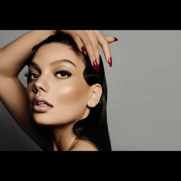 Josephine Dew/You Flawless Highlighter-Meet Claire - Picture 3 of 8